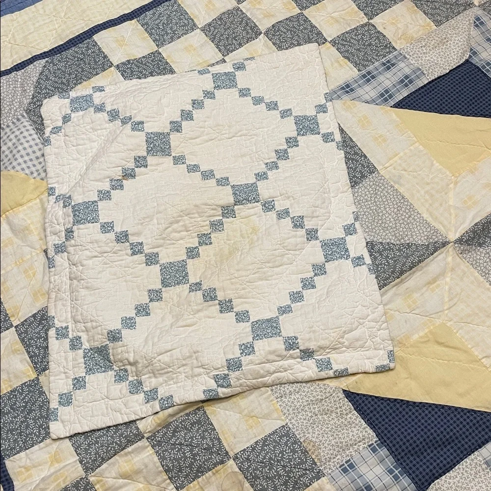 Pieced quilt